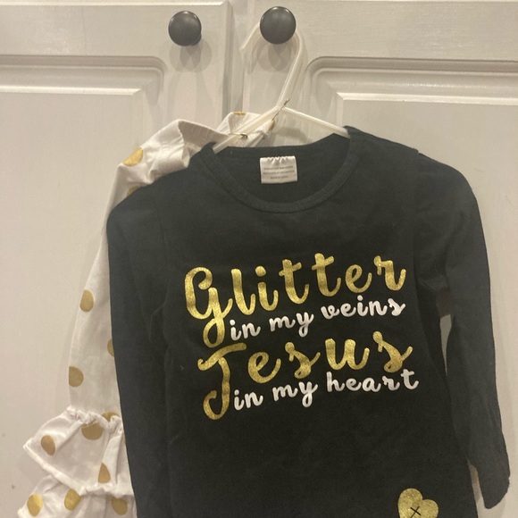 Girls 2T winter clothes - Picture 8 of 8